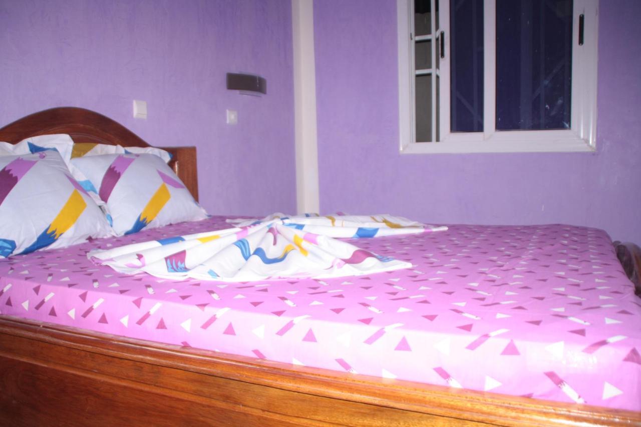 Hotel-Le-Parisien Brazzaville Ngoại thất bức ảnh