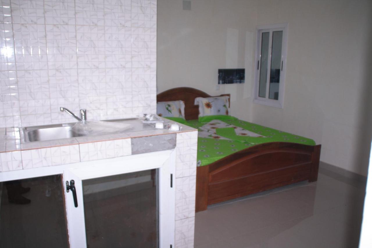 Hotel-Le-Parisien Brazzaville Ngoại thất bức ảnh