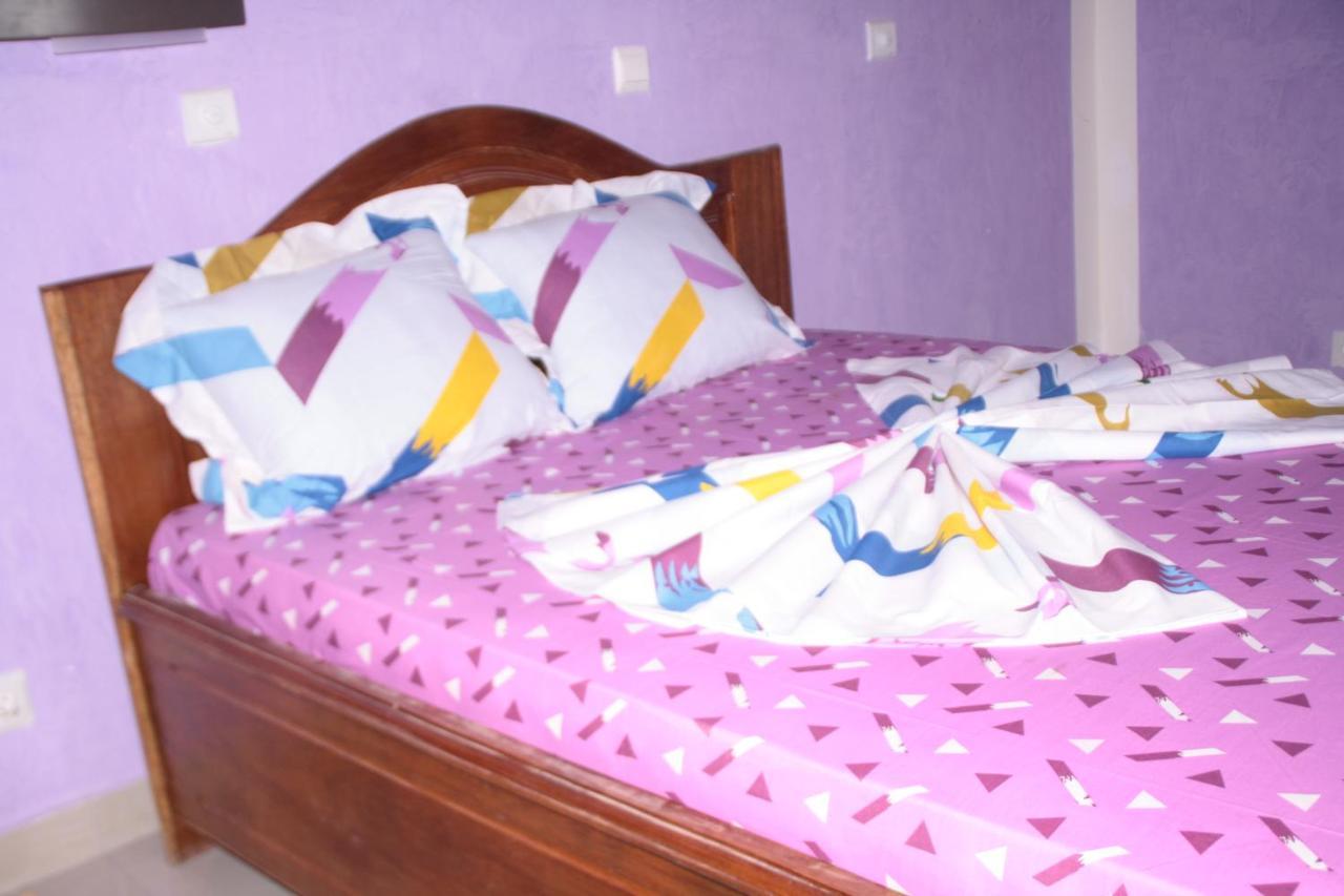 Hotel-Le-Parisien Brazzaville Ngoại thất bức ảnh