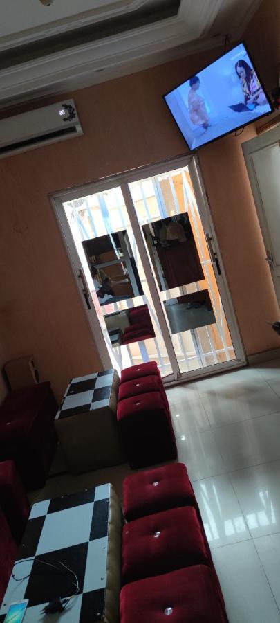 Hotel-Le-Parisien Brazzaville Ngoại thất bức ảnh